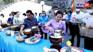 กาญจนบุรี -จัดพิธีทำบุญตักบาตร โครงการเข้าวัดปฏิบัติธรรมวันธรรมสวนะ“ครอบครัวหิ้วตะกร้า ศรัทธาอิ่มบุญ