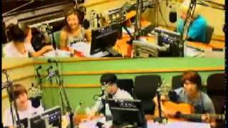 110818-Beige Sing Love song at sukira