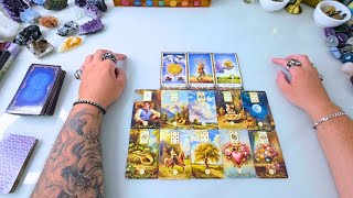 Como Ele(a) Está Em Relação a Mim No Dia De Hoje Tarot? O Que Ele(a) Está Pensando e Sentindo?