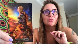 TAROT A FORÇA - sobre domar o instinto interior e usar a potência a seu favor I Andressa Malcher