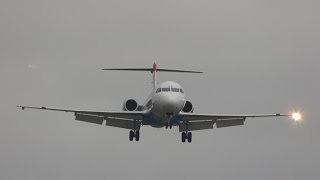 [FullHD] Forgot the lights? Austrian Fokker 100 at Geneva/GVA/LSGG