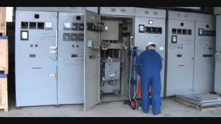 CBS ArcSafe® RRS-1: Remote Racking With A General Electric Magne-blast Circuit Breaker