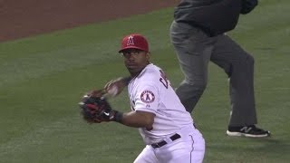 Callaspo makes a nifty play near third