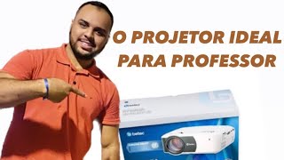 O projetor perfeito para professores - Mini Projetor Betec BT920A.