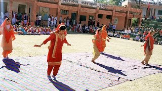 Latest Dogri Folk Song डोगरी गीत || School Girls Best Performing 2020 Basohli || Dance Academy Roop