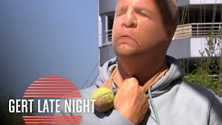 James Cooke a.k.a. de lelijkste vis ter wereld! | Gert Late Night Lockdown: dag 10