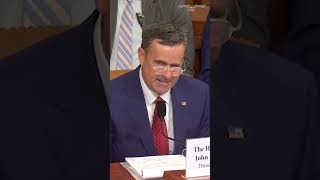 Ratcliffe and Gomez clash over questioning Hegseth's sobriety before leak #shorts