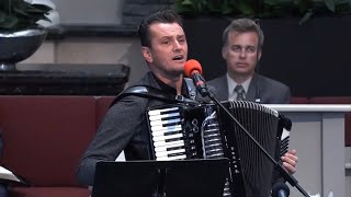 Marius Bernat - În casa ta, mai sunt și azi altare