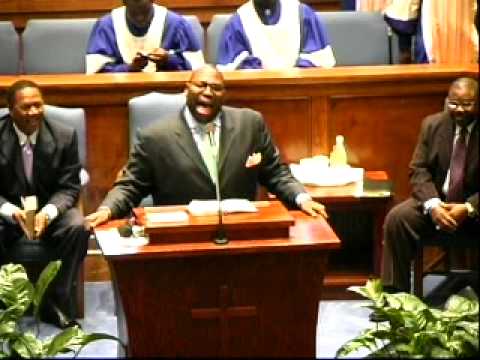 Pastor Micheal B. Henderson Singing Amazing Grace - YouTube