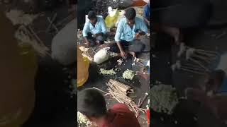 ஊத்துக்காட்டு மாரியம்மன் குமணன்சாவடி