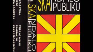 Skandalo Publiku - Kaxa Leloa,Leloen Kaxa