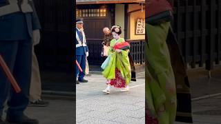 KYOTO Gion MAIKO GEISHA Traditional dance and kimono: Beautiful Night in Japan #舞妓