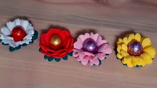 Deixe  sua festa mais bonita com estas  flores porta docinhos em eva  fácil  de fazer.