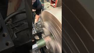 Manual machining of 1 1/4 regular pin. #asmr #machining #machiningprocess #cncmachineshop