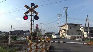 【踏切と電車】JR両毛線　第四安堀踏切