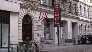 Vienna still struggles with Freud 75 years after his death