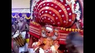 Puliyoor Kali in Periya