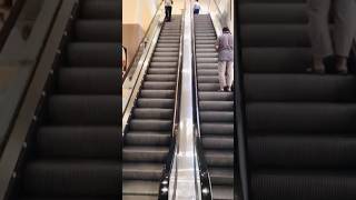 ഒരു Escalator അപാരത#😎 #shortvideo #shots #malayalam #youtubeshorts