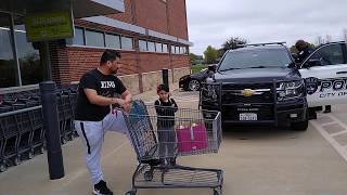 Corinth, TX PD Trespassing a guy for buying 2 gallons of water at Aldis