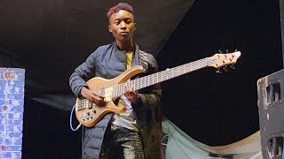 Youngest Sungura Bass Guitarist That Shocked Alick Macheso Achipedzera rimwe Bass🎸 na Soma Ndebele💥