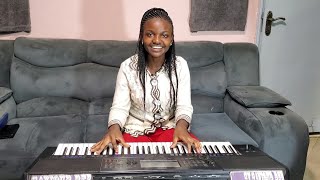 Beautiful Lady Plays Piano Seben Skillful