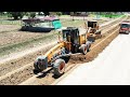 Greatest Team Motor Grader Liugong Spreading Gravel Techniques Operator Installing Foundation Roads