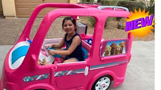 BARBIE  - Dream Camper Power Wheels Ride-On for Kids- Barbie Car -NEW