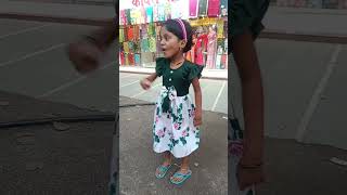 आलीस कुठून कशाला बाई तु खातीस एवढा भाव#youtube #viralvideo #shortvideo