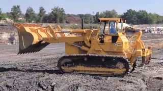 Caterpillar Cat 983 in action