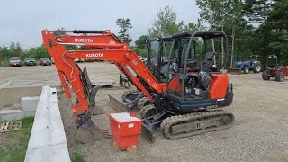 Kubota KX71-3 Walk Around