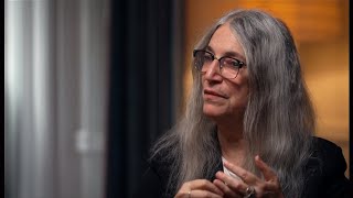 Trailblazer Patti Smith on influencing artists like Taylor Swift & Dua Lipa (interview) (UK)