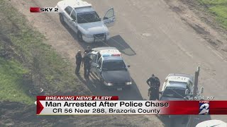 Man arrested after police chase in Brazoria County