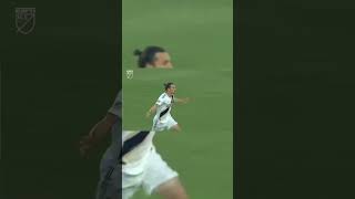 When Zlatan called out Carlos Vela and DESTROYED LAFC 😮 #shorts