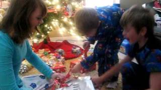 The Funniest Over-reaction opening the Wii on Christmas