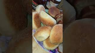 pandesal sa uk #shorts @denisemariesjourney