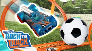 Le défi du BUT DE FOOT le plus délirant !  ⚽ | Construis ta piste | @HotWheelsFrance