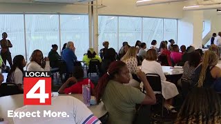 Families meet with Focus: Hope after Head Start program ends