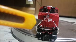 MTH CP ES44AC Review