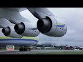 8 men pull world’s largest cargo plane