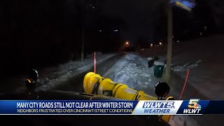 Road crews around Cincinnati working to clear many side streets