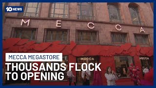 Mega Mecca Opening Causes City Chaos As Thousands Line Up | 10 News