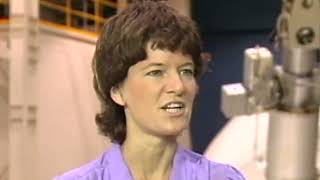 Sally Ride describes what the earth looks like from Space