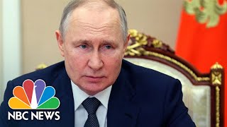 Putin announces deal with Belarus to station nuclear weapons there