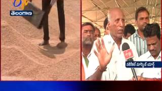 Lorry strict hits Rice trading  | Farmers worried in Nakrekal of Nalgonda