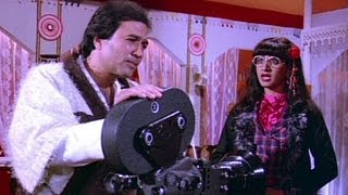 Meenakshi And Tina Munim Fight For Rajesh Khanna - Bewafai