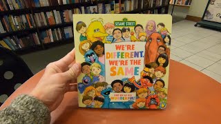 WE'RE DIFFERENT WE'RE THE SAME SESAME STREET PICTURE BOOK BEGINNER BOOKS CLOSE UP AND INSIDE LOOK