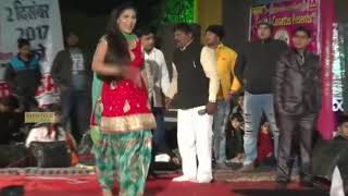 hot viral dance video on chand se bhi suthri haryanvi song_ सपना चौधरी का जबरदस्त डांस वीडियो जीत रह