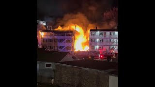 *FD ARRIVAL* Southbridge, Ma - 7 alarms struck for heavy fire in 2 multi family dwellings