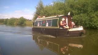 Mick Sivewright Owl Class 23ft Narrowboat With a Vetus 2 cylinder Engine. A cracking little boat.