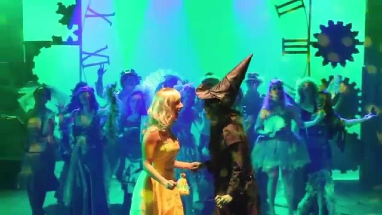 Wicked, El Musical. La Historia Jamás Contada De Las Brujas De Off ...